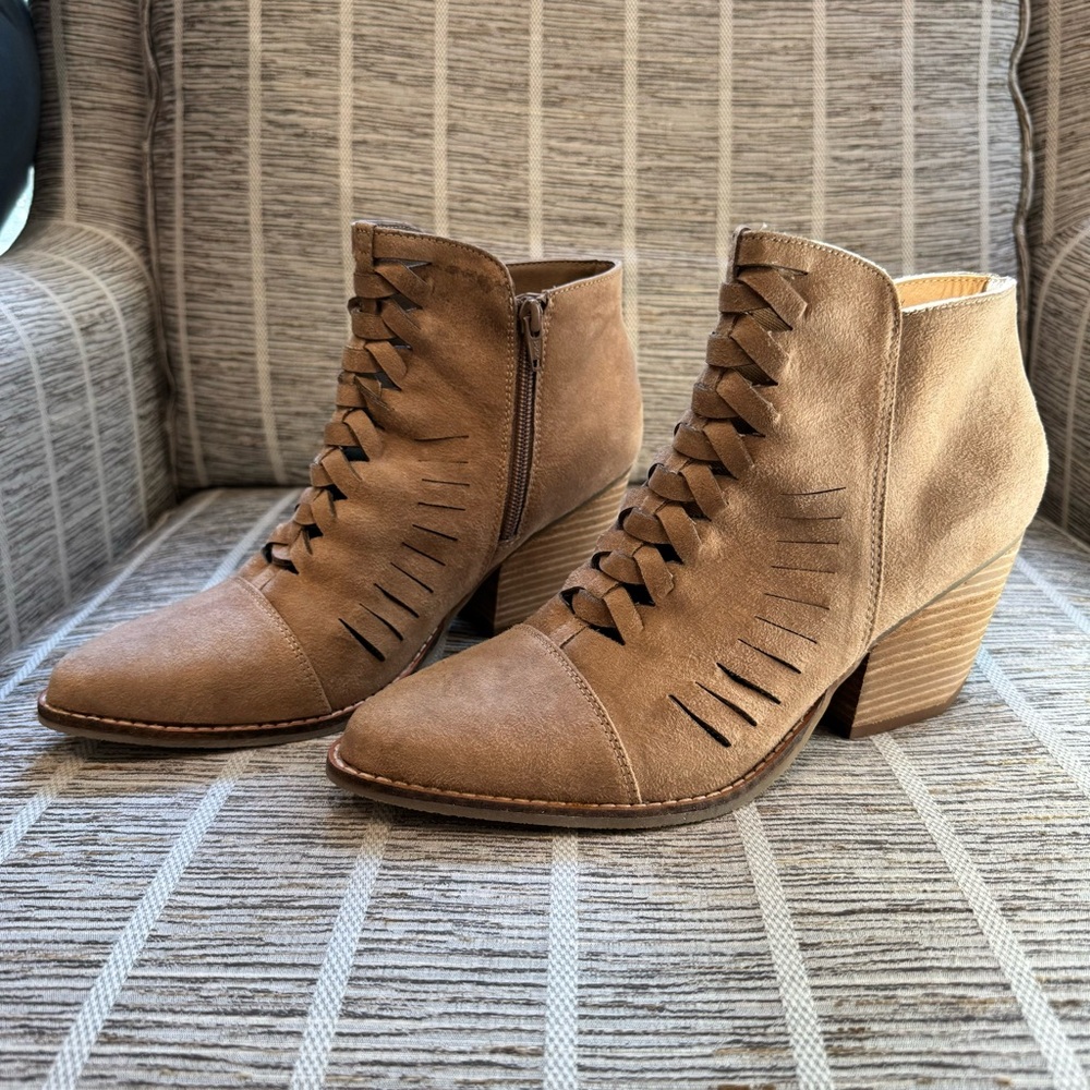 Coconuts by Matisse Ally Woven Bootie - Size 10 - NIB